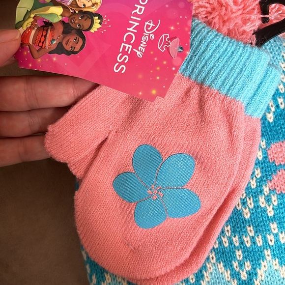 2 sets of Girls Disney Lined hats-Disney Princess Pink & Purple - Picture 5 of 17